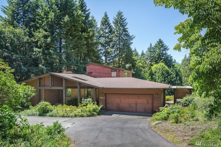 7902 40th St NW  Gig Harbor WA 98335 photo