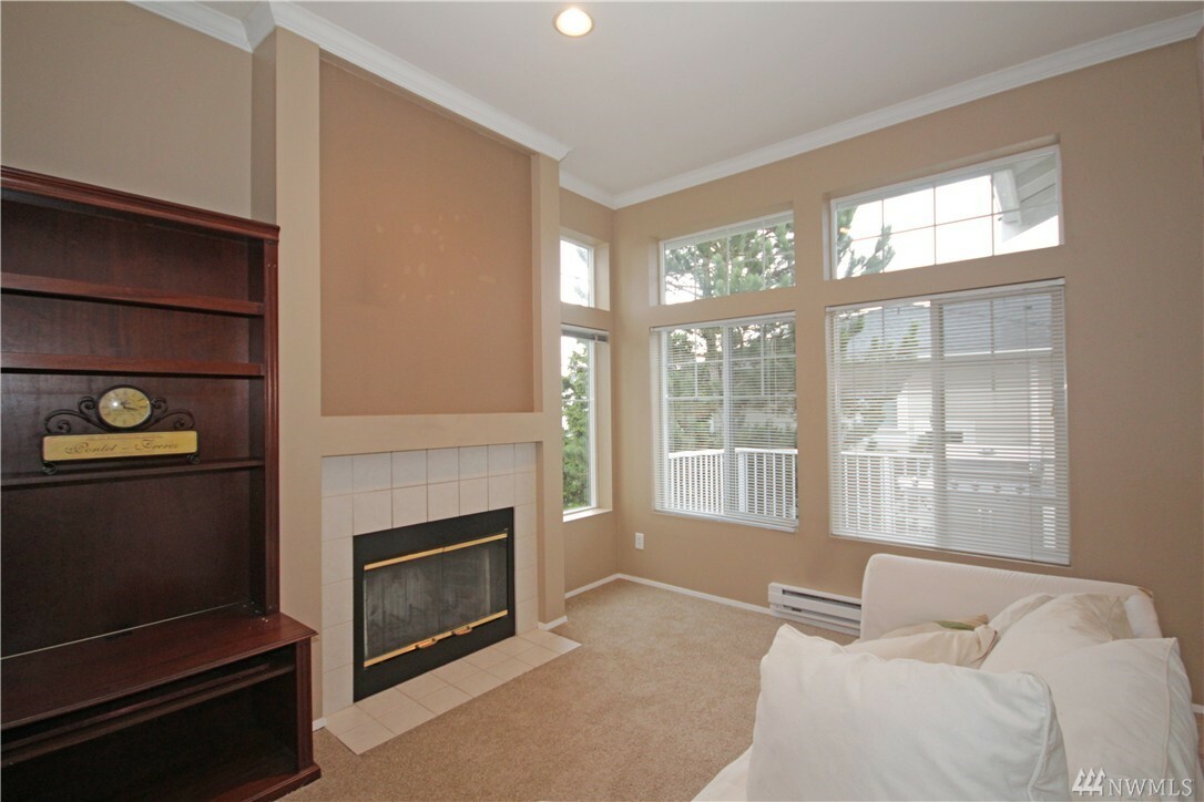 Property Photo:  5826 S 234th Place 2  WA 98032 