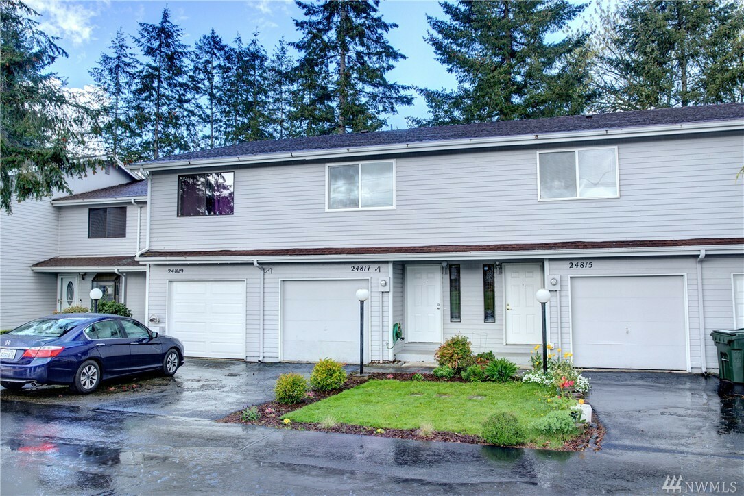 Property Photo:  24817 144th Place SE  WA 98042 