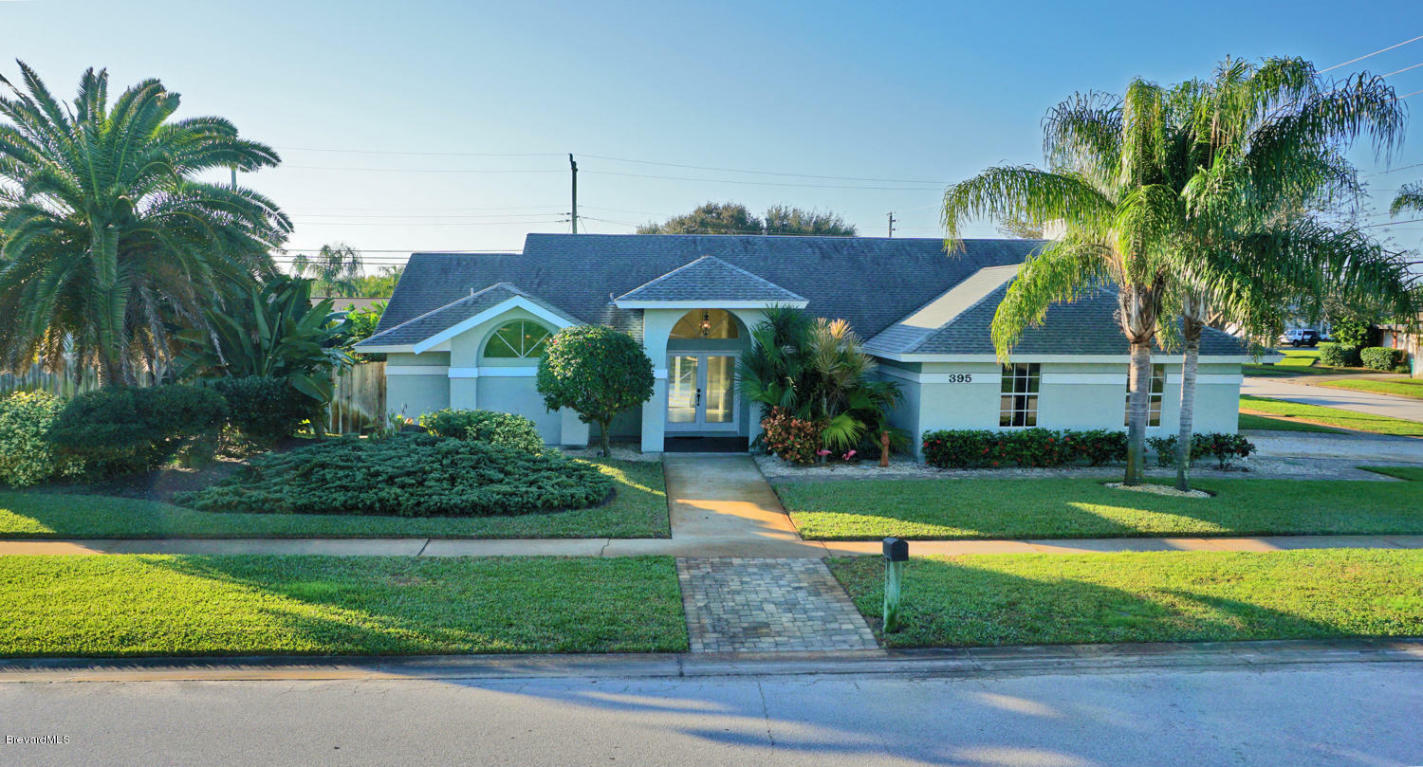 Property Photo:  395 Grant Avenue  FL 32937 