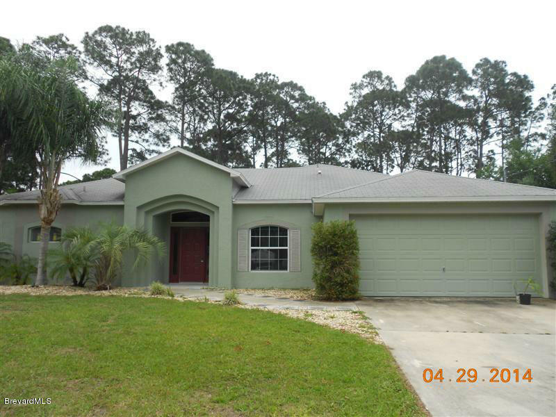 Property Photo:  5489 Flint Road  FL 32927 