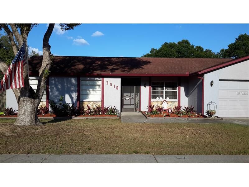 Property Photo: 3510 King Richard Court FL 33584