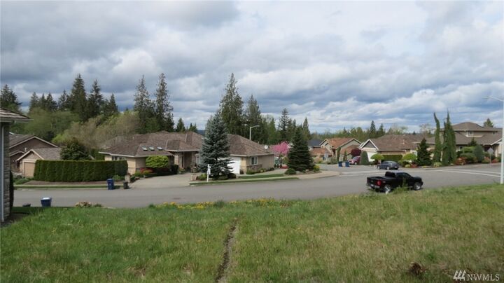 Property Photo:  18317 Hawksview Dr  WA 98223 
