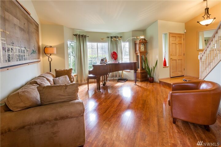 Property Photo:  4400 NE 6th Place  WA 98059 