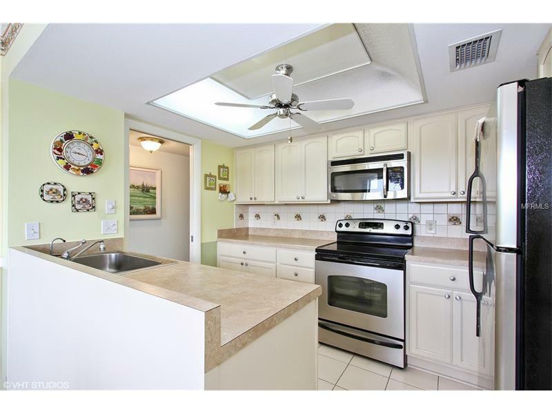 Property Photo:  2621 Cove Cay Drive 409  FL 33760 