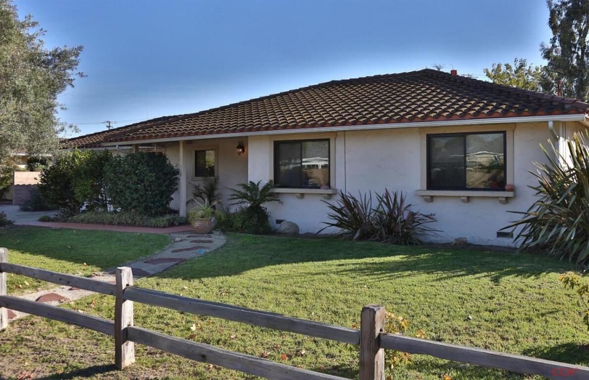 Property Photo:  740 Miles Avenue  CA 93455 