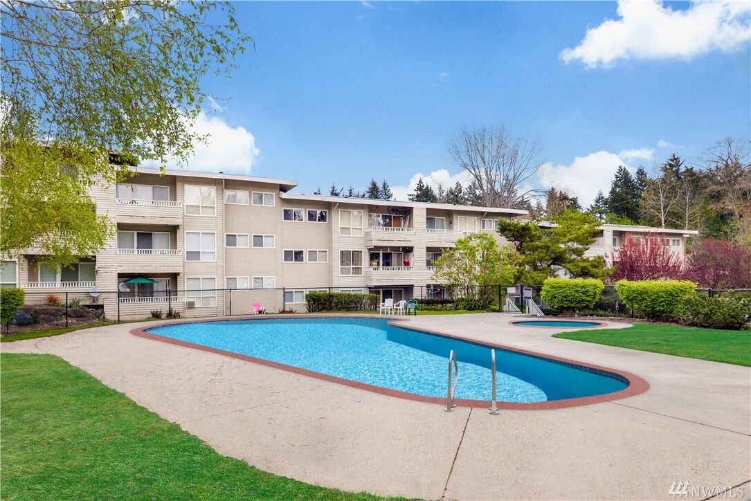 Property Photo:  12701 NE 9th Place D301  WA 98005 