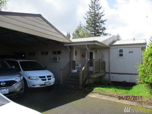 Property Photo: 1313 Harrison Ave 226 WA 98531