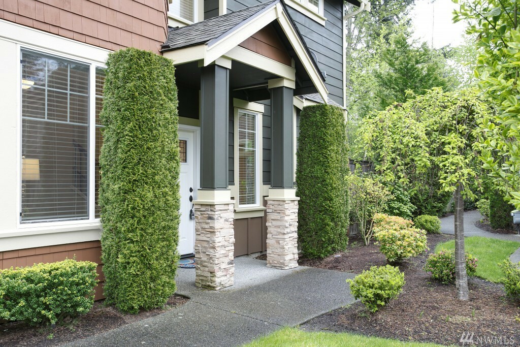 Property Photo:  12900 SE 268th St H2  WA 98030 