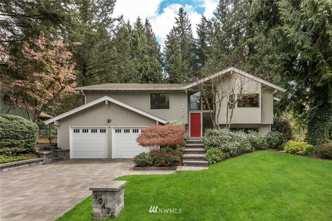 19425 SE 21st Street  Sammamish WA 98075 photo