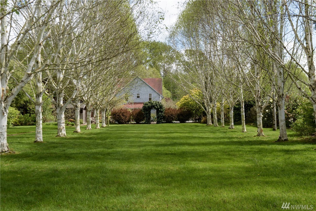 Property Photo: 20742 Skagit City Rd WA 98273