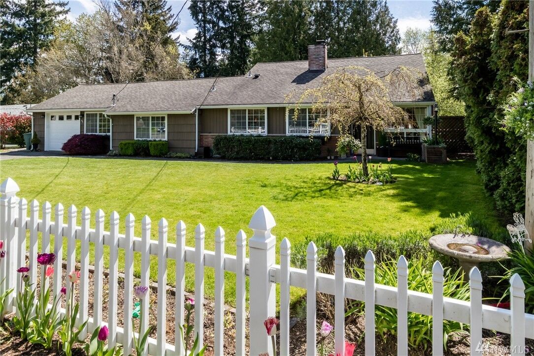 Property Photo:  7337 NE 145th Place  WA 98028 