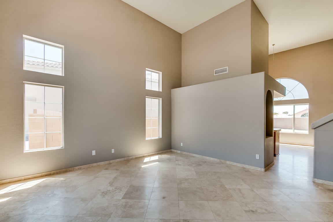 Property Photo: 11005 W Augusta Avenue AZ 85307