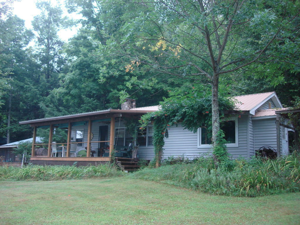 Property Photo:  367 E Crescent Lake Rd  PA 18630 