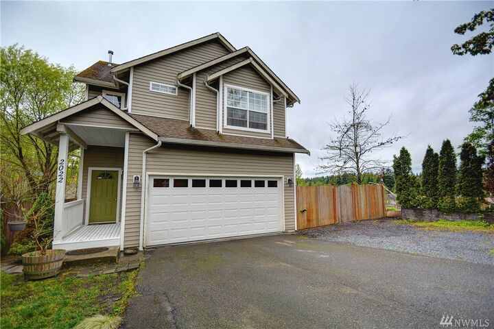 Property Photo:  2022 147th Place SW  WA 98087 
