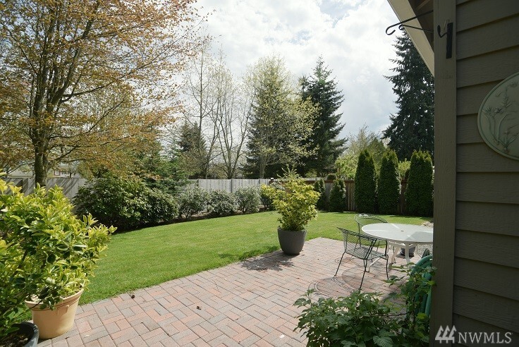 Property Photo:  16701 133rd Avenue E  WA 98374 