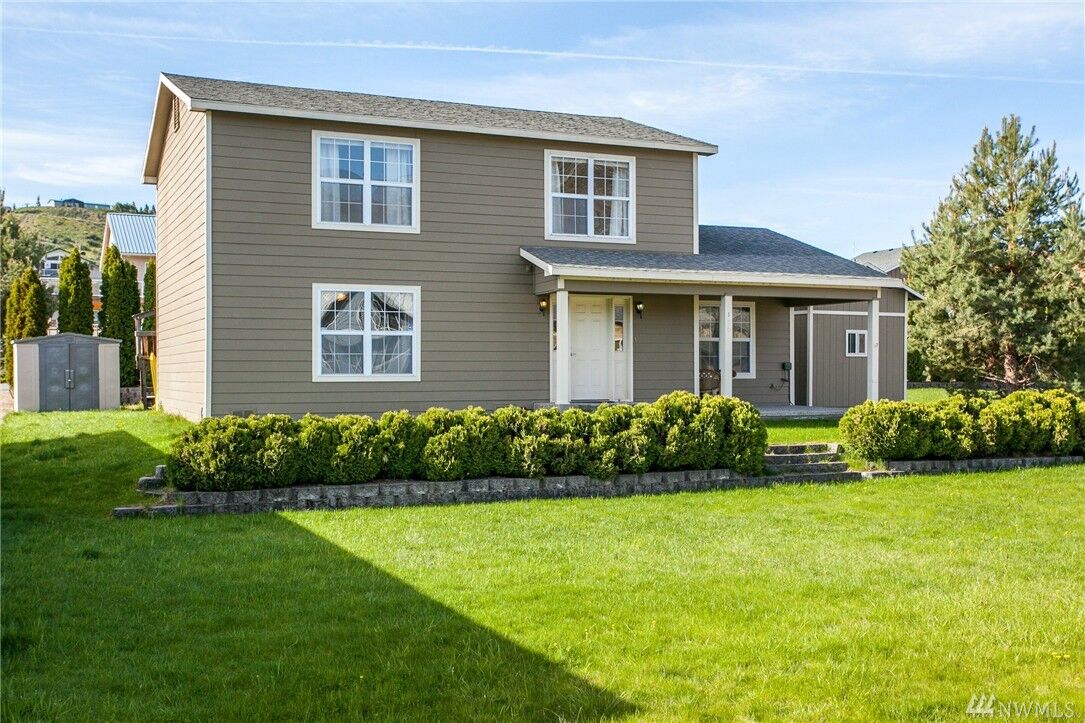 Property Photo: 170 Lakeview Ave WA 98843