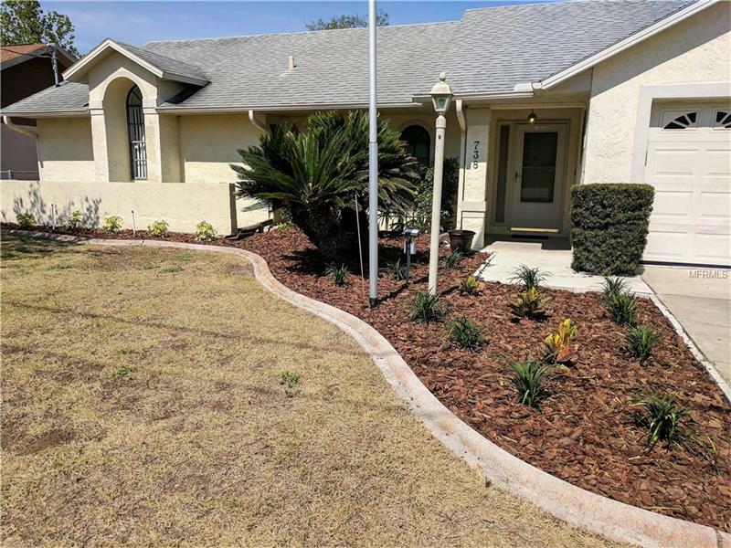 Property Photo:  738 W Ludlum Drive  FL 32725 