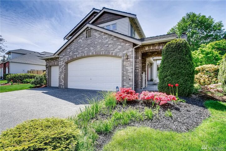 Property Photo: 2532 57th St SW WA 98203