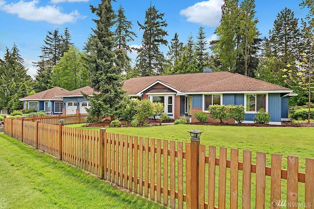 Property Photo:  22217 Brier Rd  WA 98036 