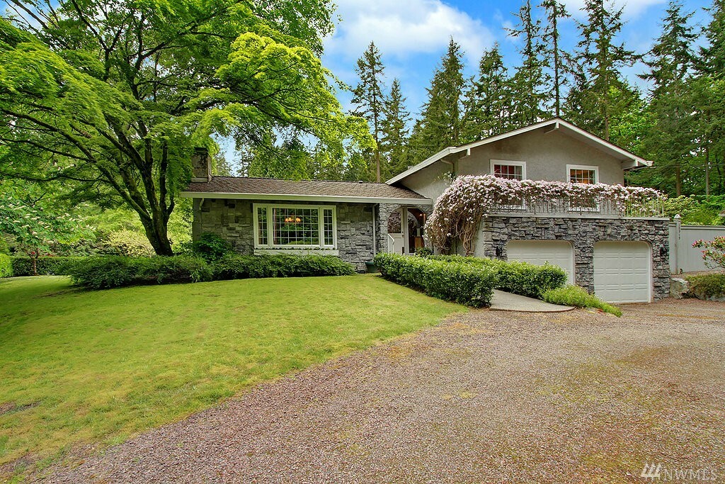 Property Photo:  13919 160th Ave NE  WA 98072 