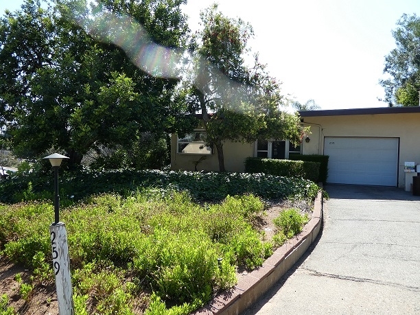 Property Photo: 259 Avalon Dr CA 92084