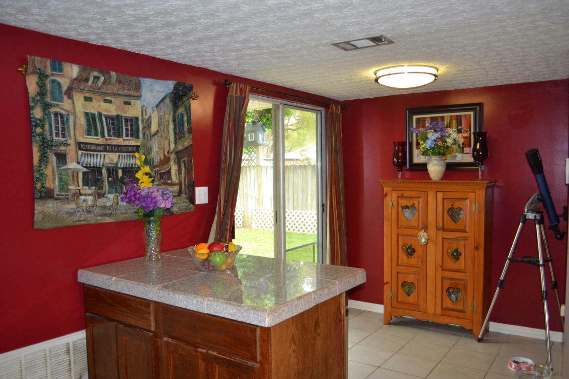 Property Photo:  2415 Winter Park Court  FL 32547 