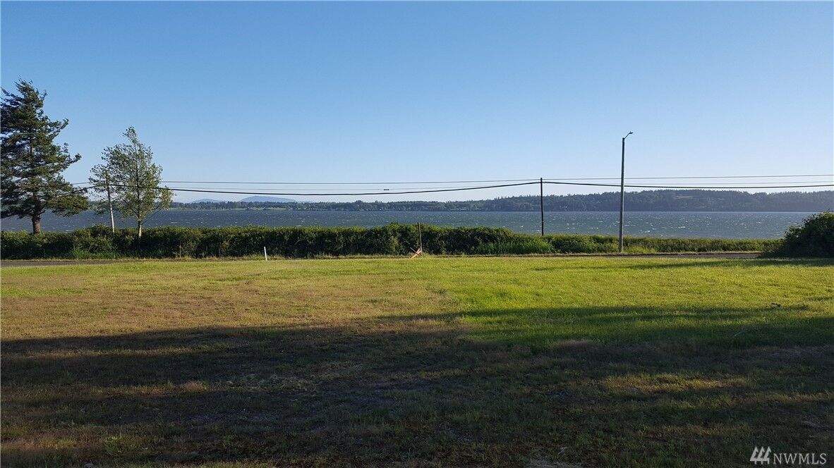 Property Photo:  1590 Peace Portal Dr  WA 98230 