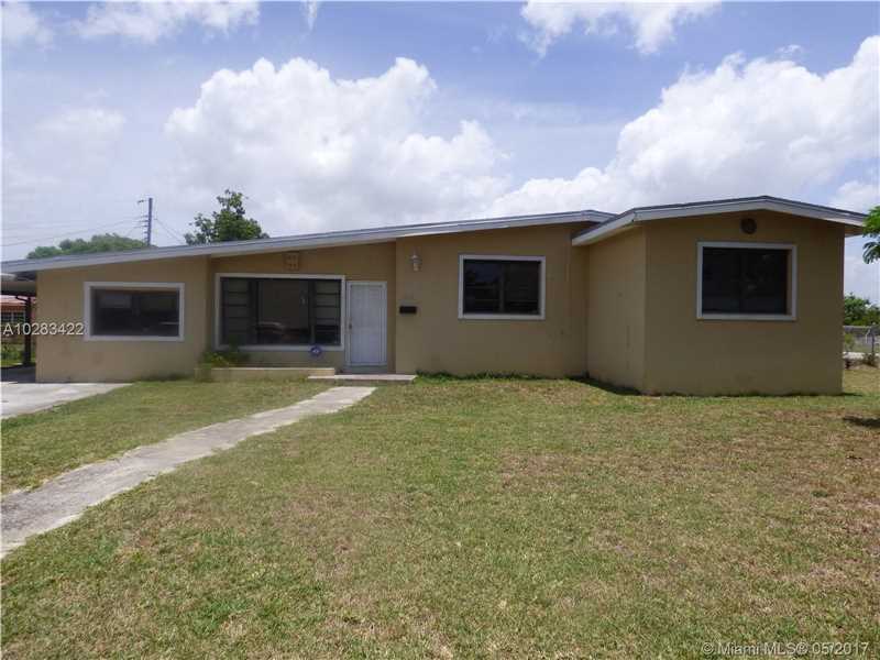 Property Photo: 725 NW 167th Ter FL 33169