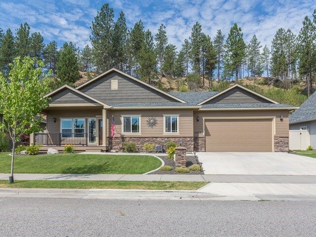 Property Photo: 13215 N Addison St WA 99208