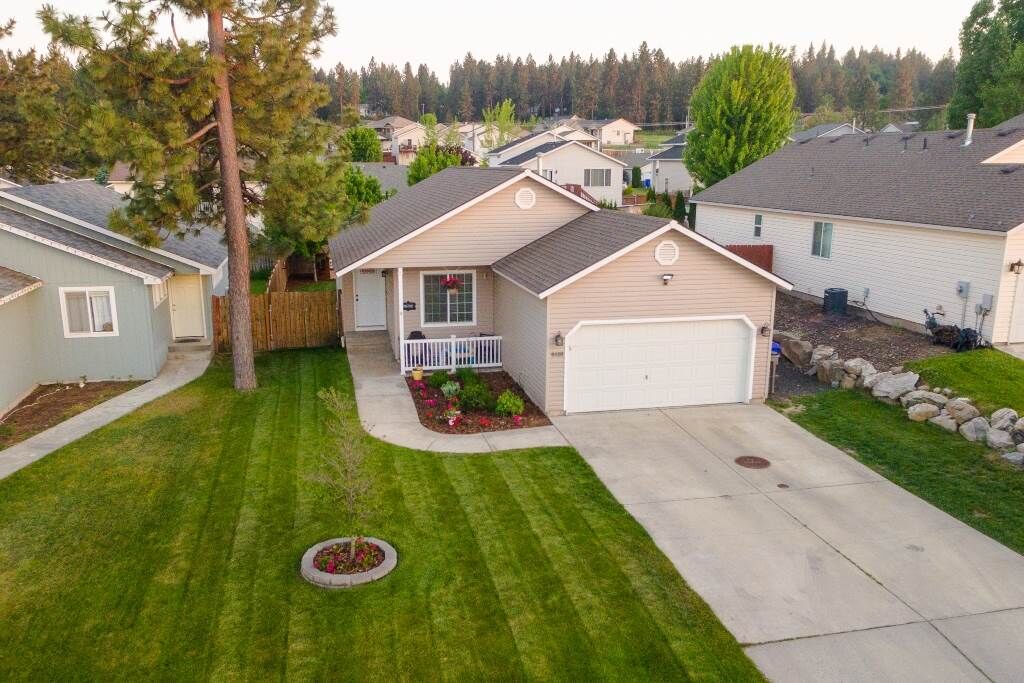 Property Photo: 4618 E 14th Ave WA 99212