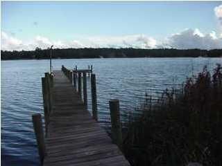 Property Photo: 38 Lauray Court FL 32439