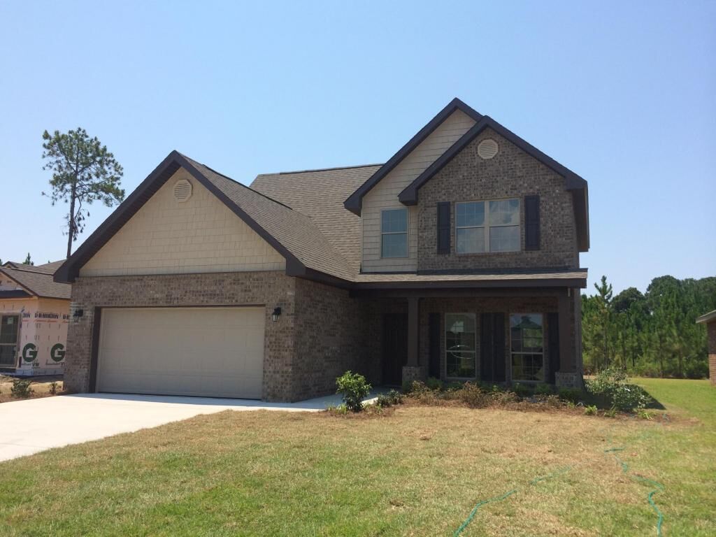 Property Photo:  124 Pin Oak Loop  FL 32459 