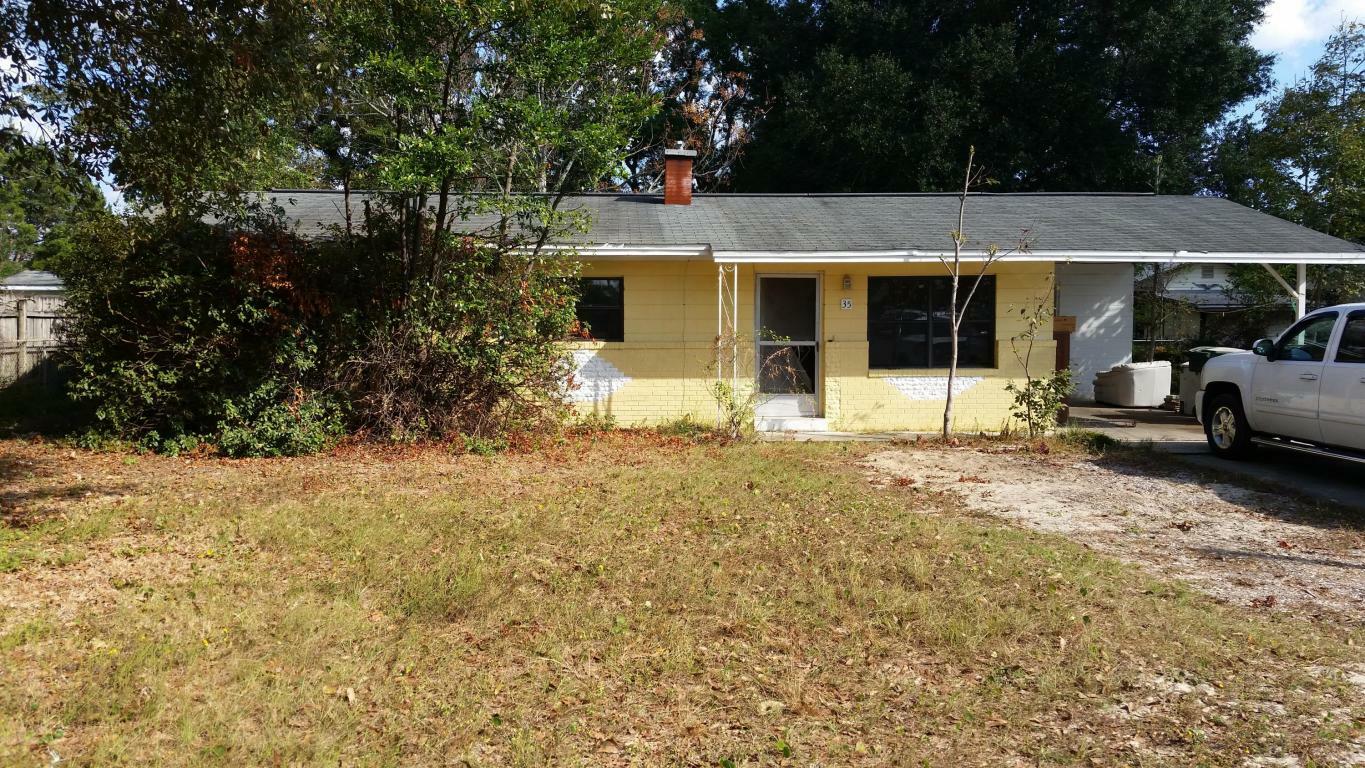 Property Photo:  35 NW Memorial Parkway  FL 32548 
