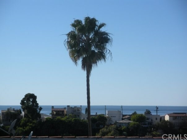 Property Photo:  1707 Pacific Coast 325  CA 90254 