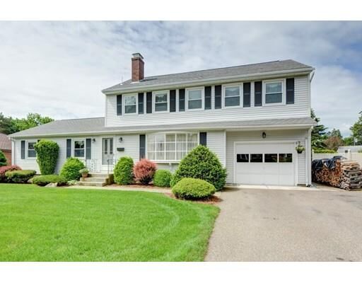 Property Photo:  16 Saint James  MA 01545 