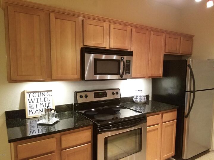Property Photo: 3302 N 7th Street 212 AZ 85014