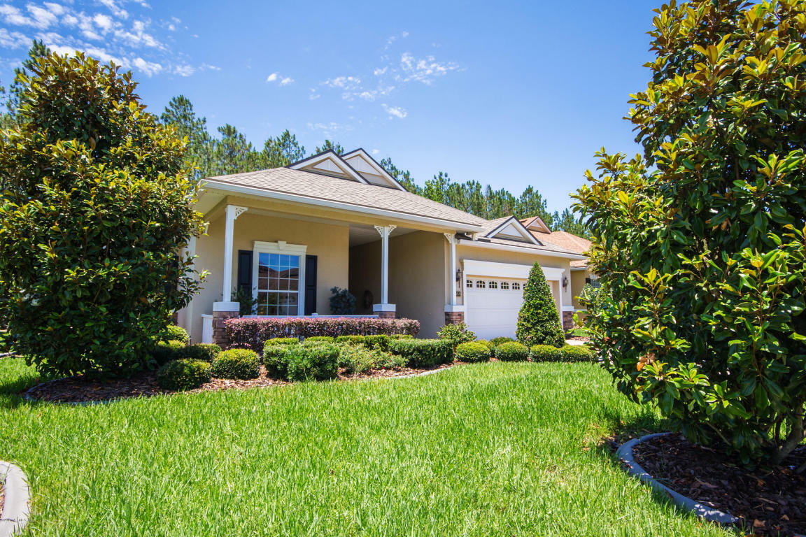 Property Photo:  1153 Inverness Drive  FL 32092 