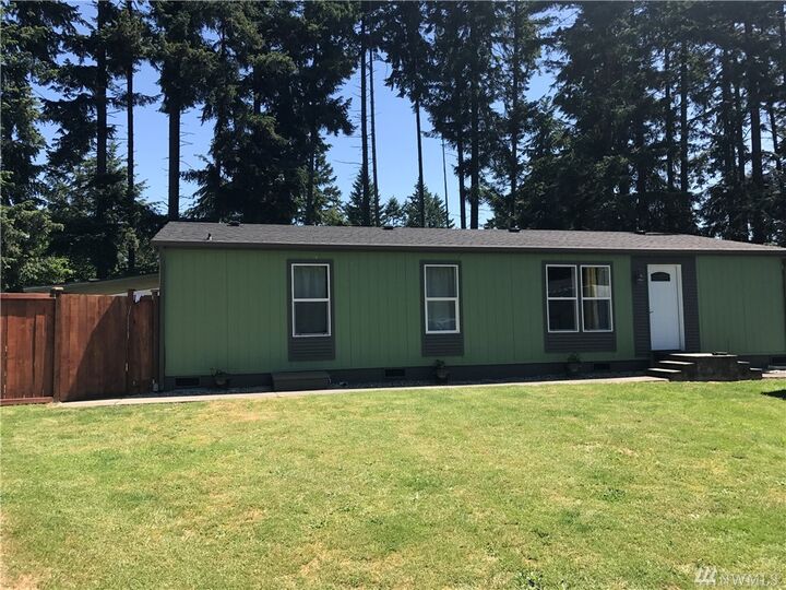 Property Photo: 19711 68th Ave E WA 98387