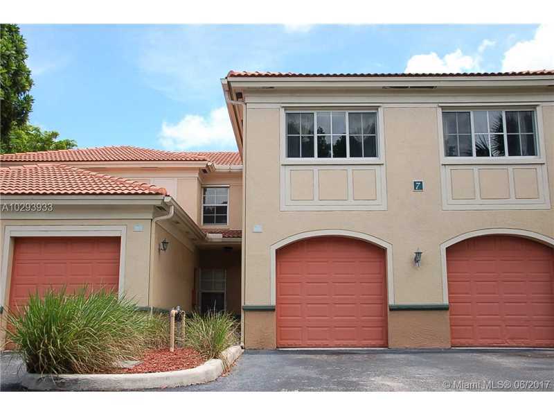 Property Photo:  2464 Centergate Dr 202  FL 33025 