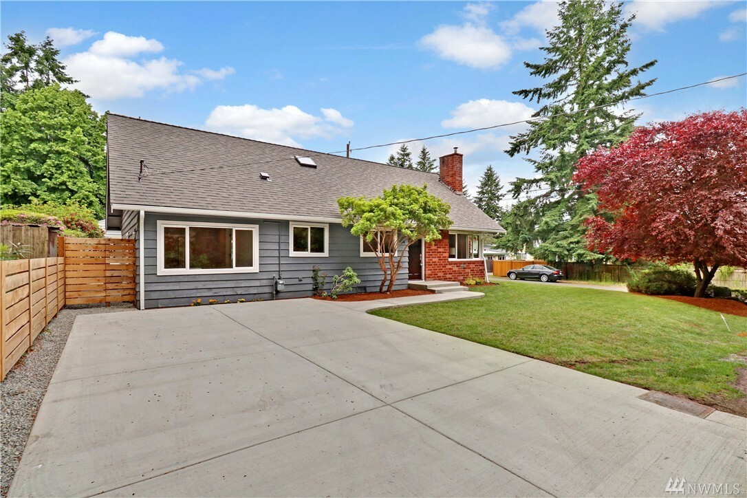 Property Photo:  104 NW 137th St  WA 98177 