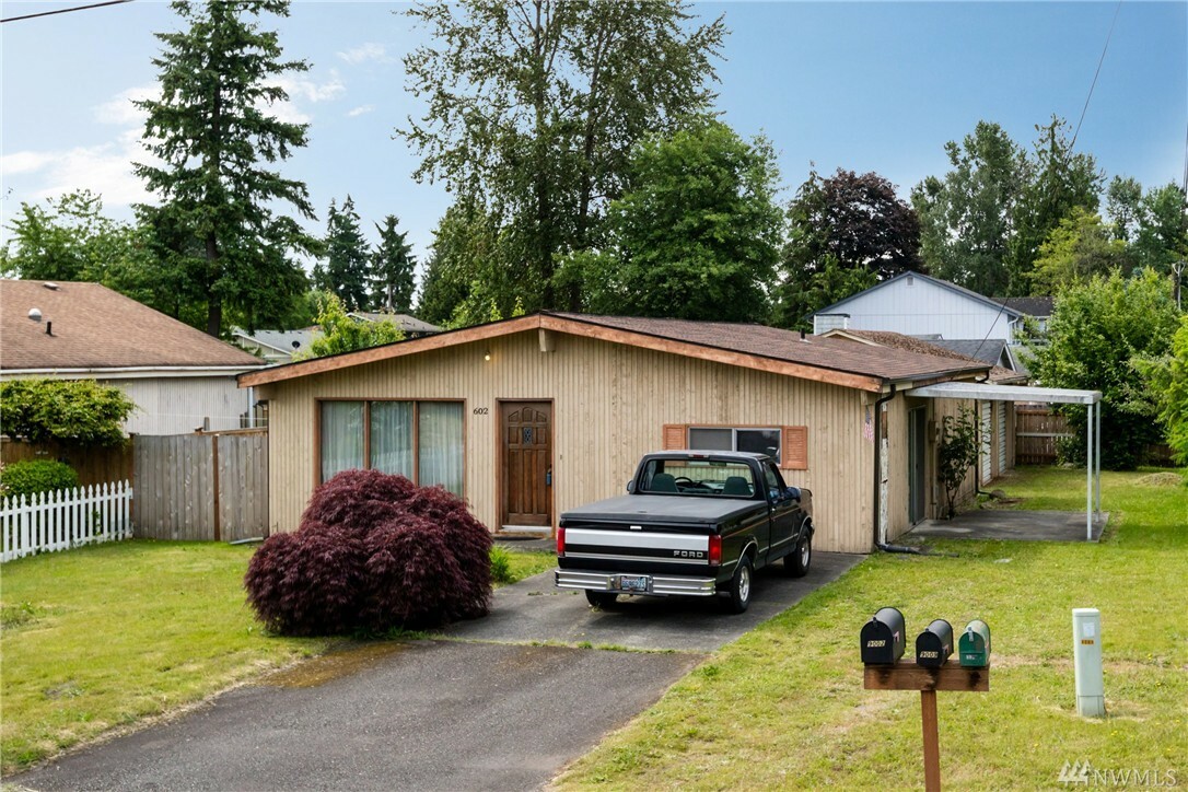 602 E 90th St  Tacoma WA 98445 photo
