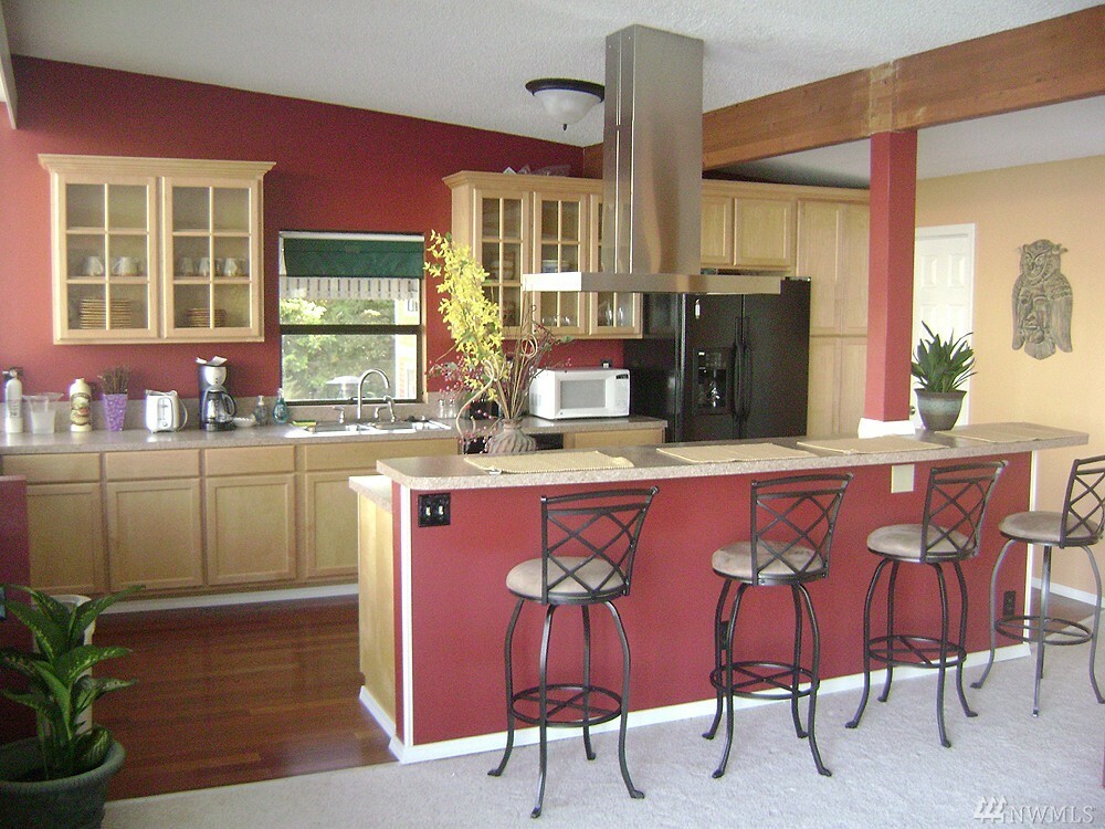Property Photo: 9924 Rainier Ave S WA 98118