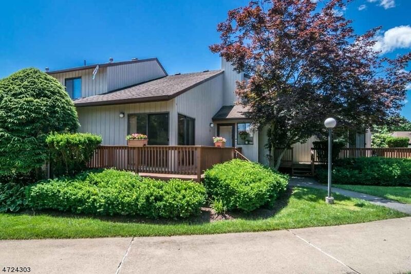 Property Photo: 250 Ridgedale Ave, U-3 NJ 07932