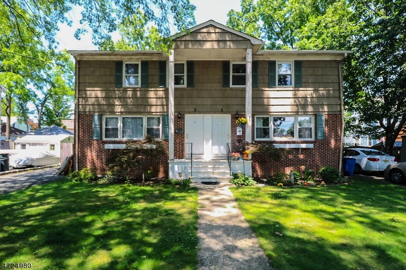 Property Photo:  3 Ashwood Court  NJ 07901 