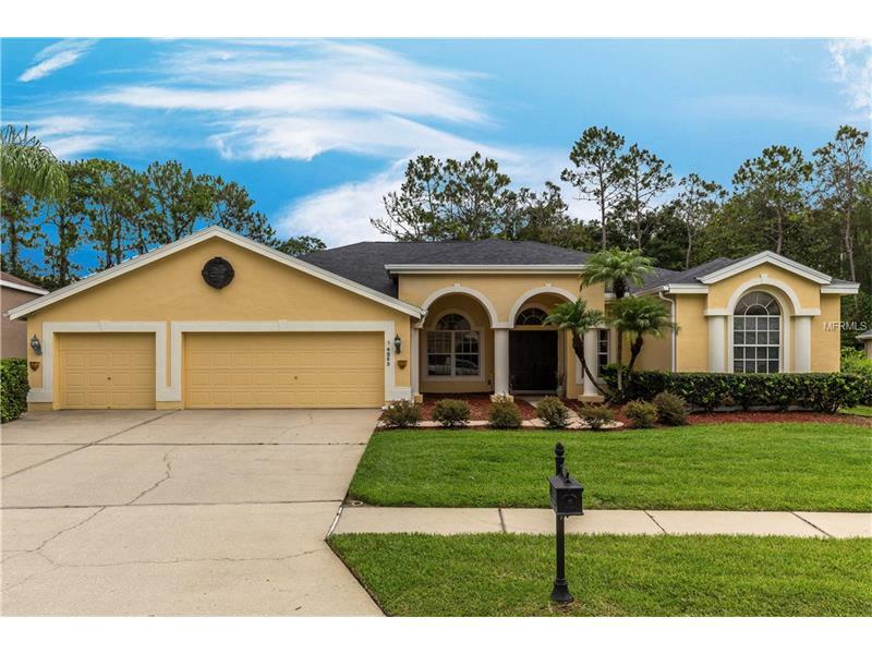 Property Photo: 4253 Auston Way FL 34685