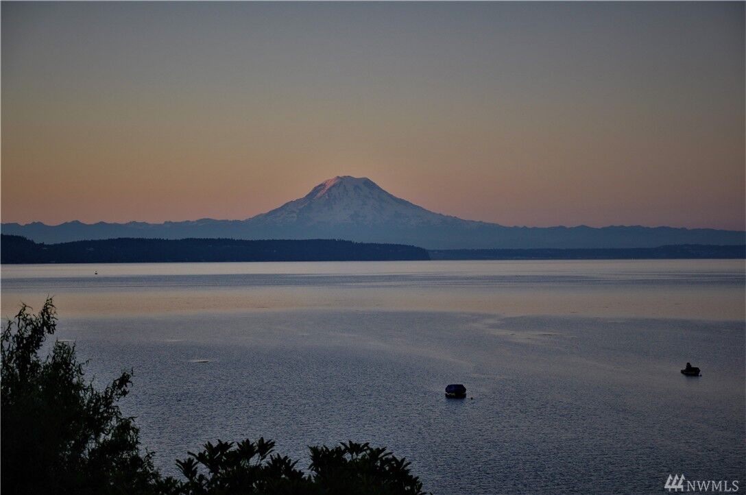 Property Photo:  16313 33rd St Ct Kpn  WA 98349 