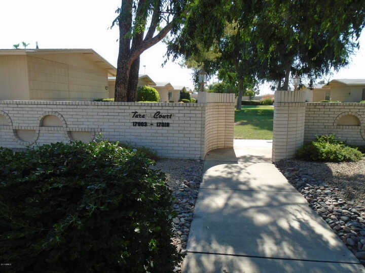 Property Photo: 17013 N Pinion Lane AZ 85373