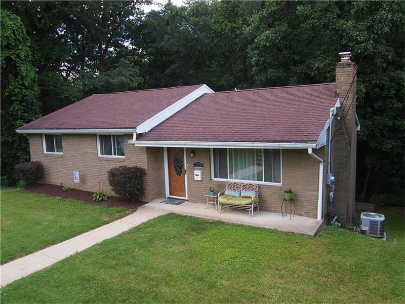 Property Photo: 1332 Hillsdale PA 15146