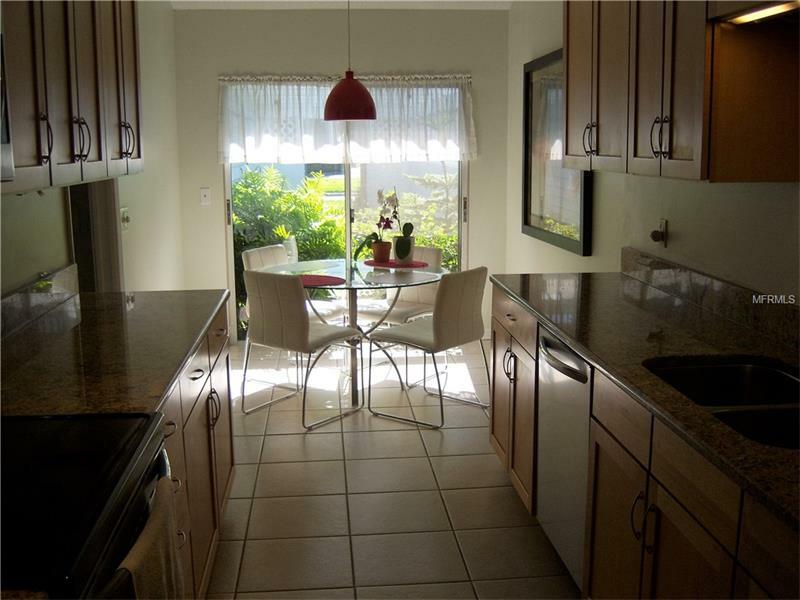 Property Photo: 220 S Lincoln Avenue FL 33609